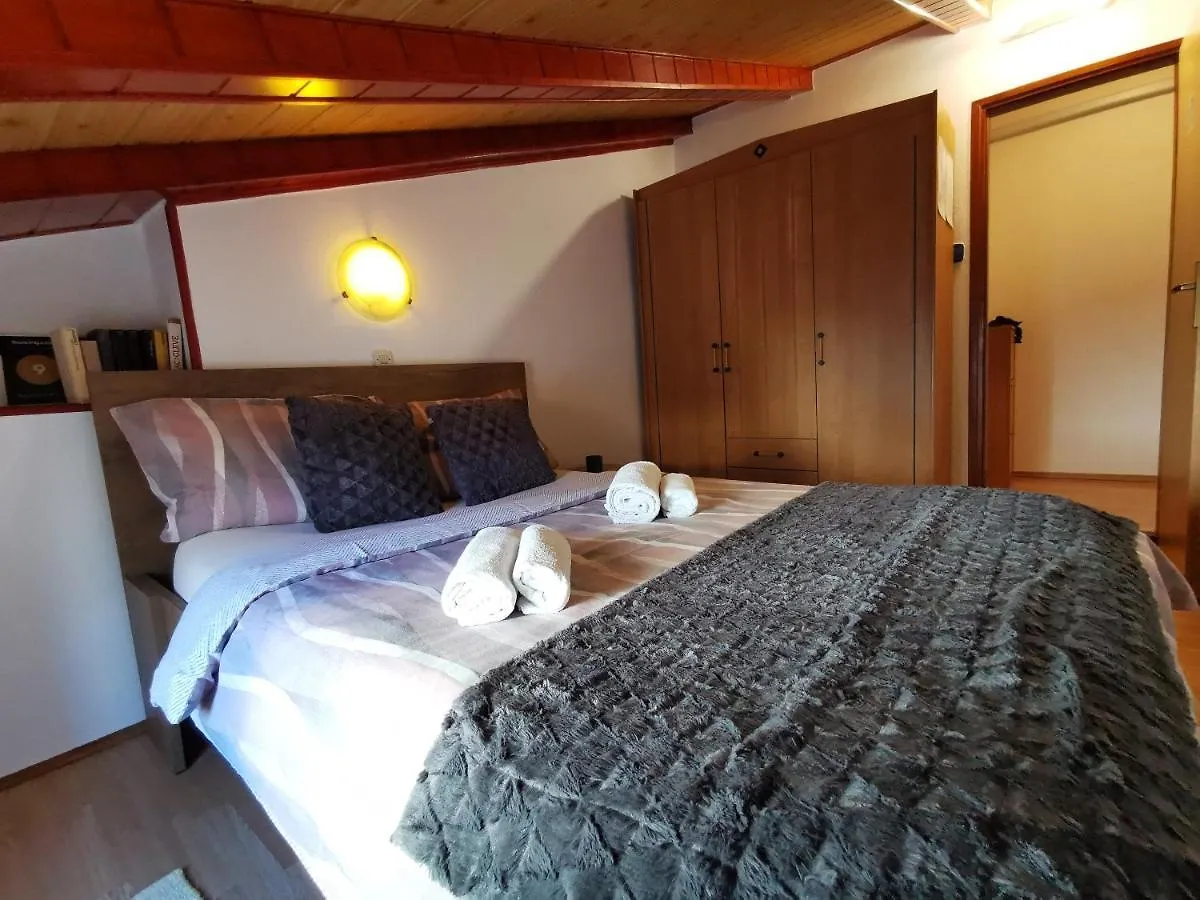 Apartment Orkic Rovinj 0*,